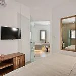Aloft Mykonos Nyaraló *