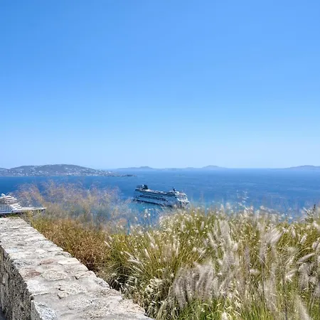Aloft Mykonos * Agios Stefanos Avliotes