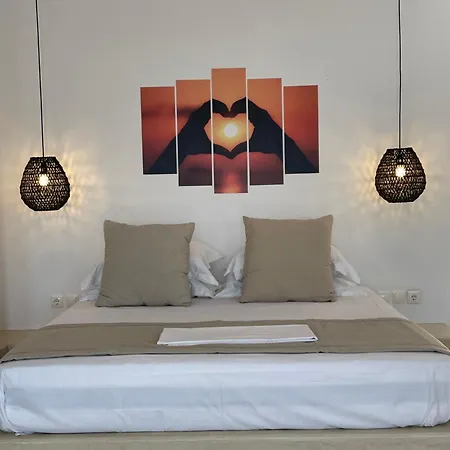 בית נופש Aloft Mykonos *