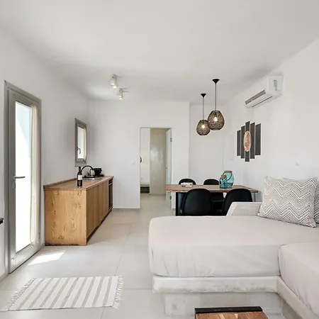 Aloft Mykonos * Agios Stefanos (Mykonos)